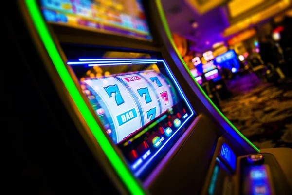 slot 2000 featured game showcase slot 2000 featured game showcase